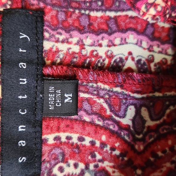 Sanctuary Red & Cream Patterned Button-Down Blouse - Picture 12 of 13